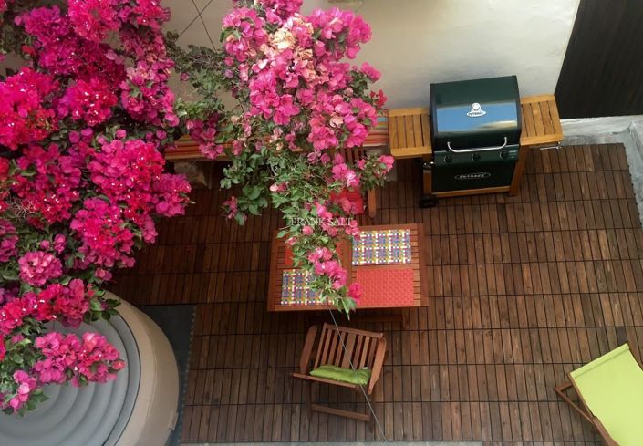 Image No.8-3 Bed Property for sale