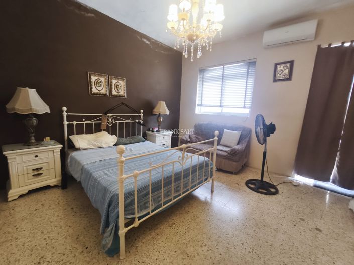 Image No.16-Propriété de 5 chambres à vendre à Birkirkara