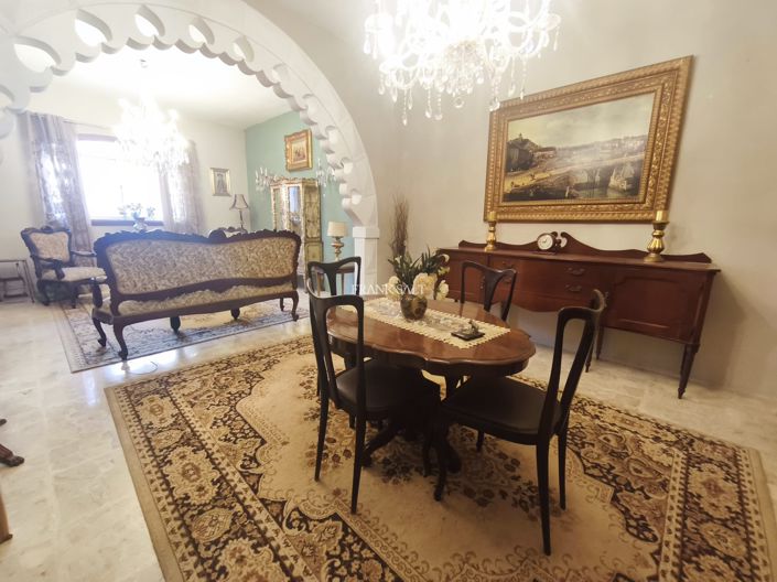 Image No.3-Propriété de 5 chambres à vendre à Birkirkara