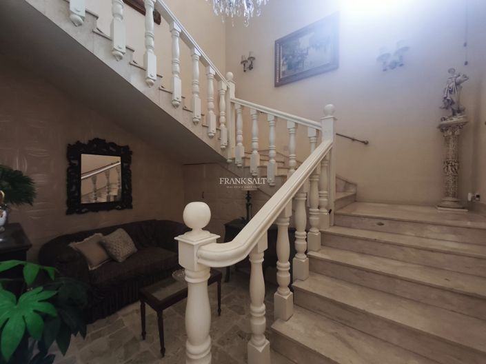 Image No.4-Propriété de 5 chambres à vendre à Birkirkara