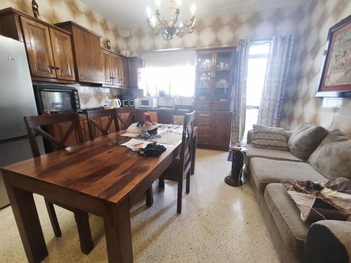 Image No.5-Propriété de 5 chambres à vendre à Birkirkara