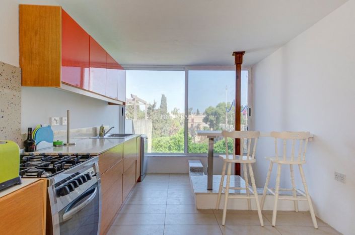 Image No.3-1 Bed Property for sale