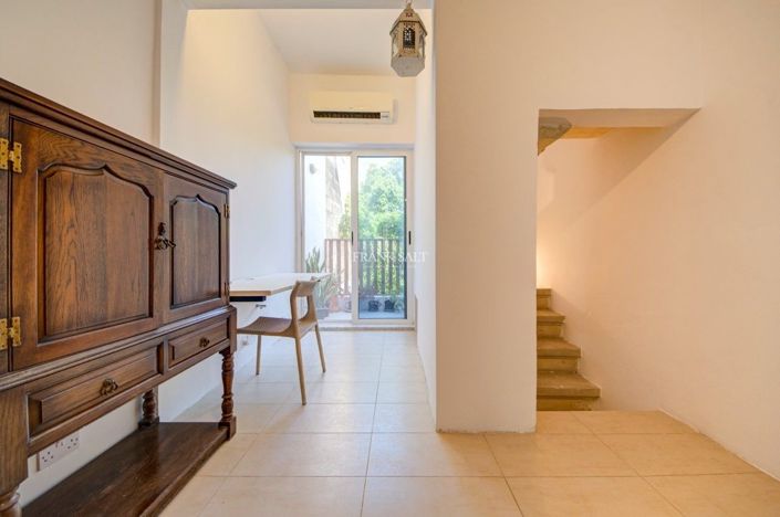 Image No.21-1 Bed Property for sale