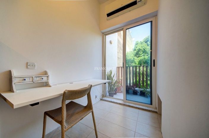 Image No.30-1 Bed Property for sale