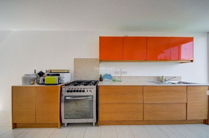 Image No.4-1 Bed Property for sale