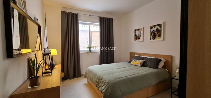 Image No.5-3 Bed Property for sale