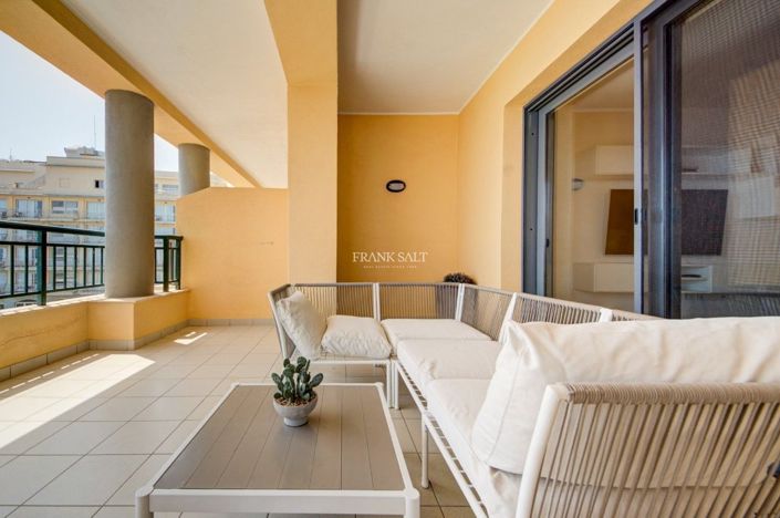 Image No.6-Propriété de 3 chambres à vendre à Portomaso
