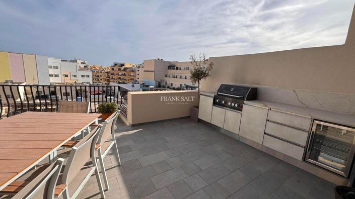 Image No.9-3 Bed Property for sale