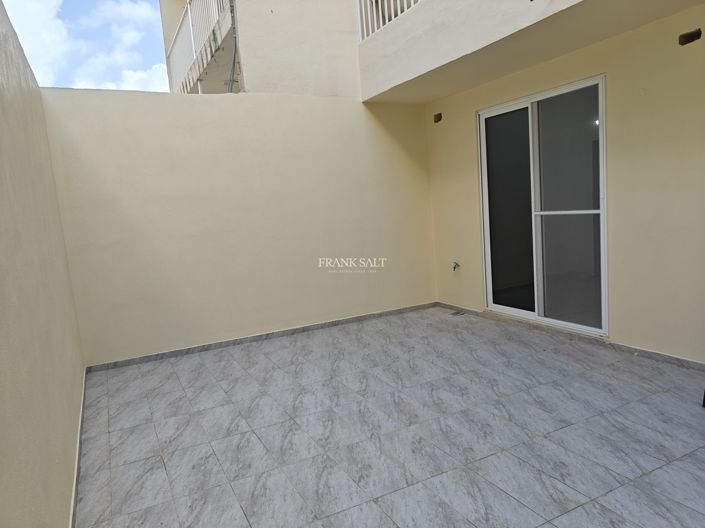 Image No.2-3 Bed Property for sale