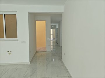 cdf3aa60-5a6b-40e6-8890-391acaaba79a
