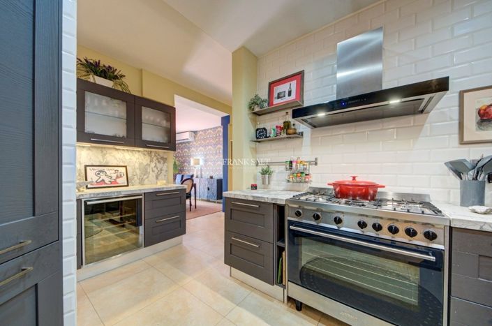 Image No.19-2 Bed Property for sale