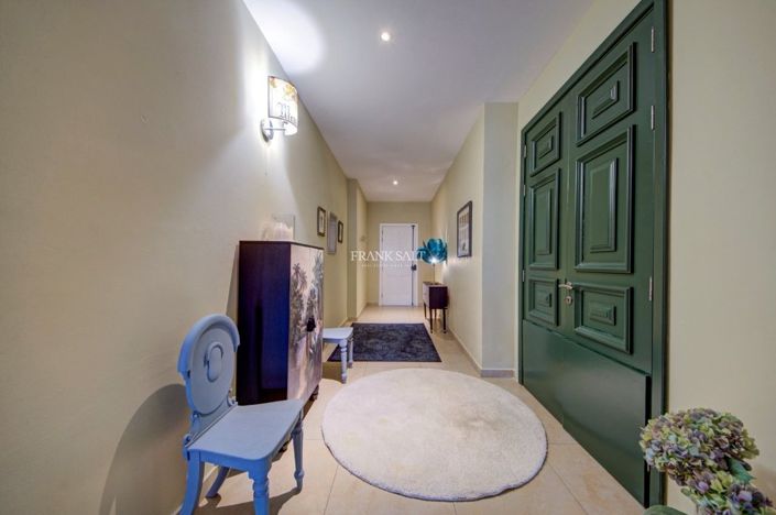 Image No.5-2 Bed Property for sale