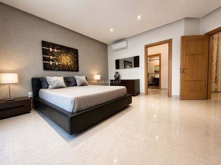 Image No.2-3 Bed Property for sale