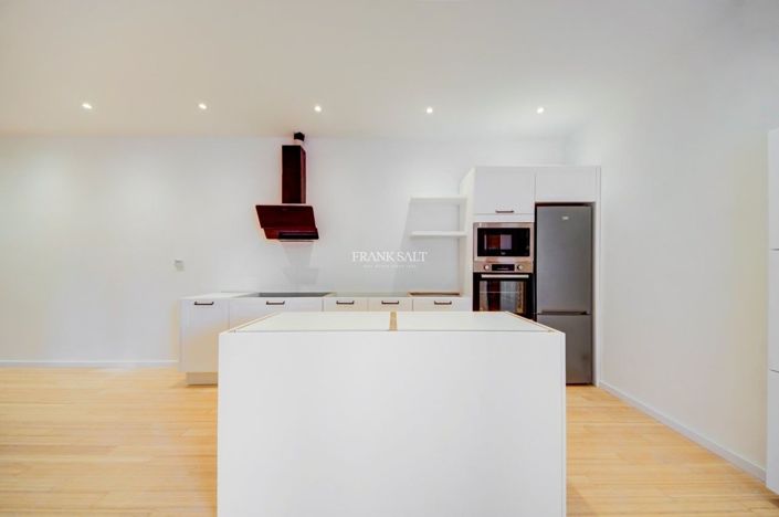 Image No.8-Propriété de 1 chambre à vendre à Attard