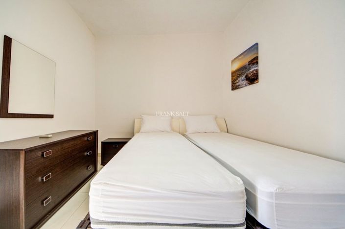 Image No.22-3 Bed Property for sale
