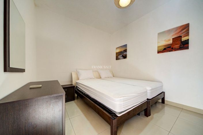 Image No.23-3 Bed Property for sale