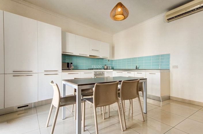 Image No.26-3 Bed Property for sale