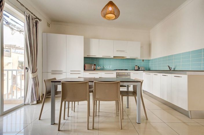 Image No.27-3 Bed Property for sale