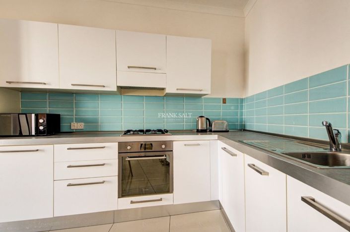 Image No.29-3 Bed Property for sale