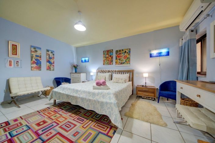 Image No.16-3 Bed Property for sale
