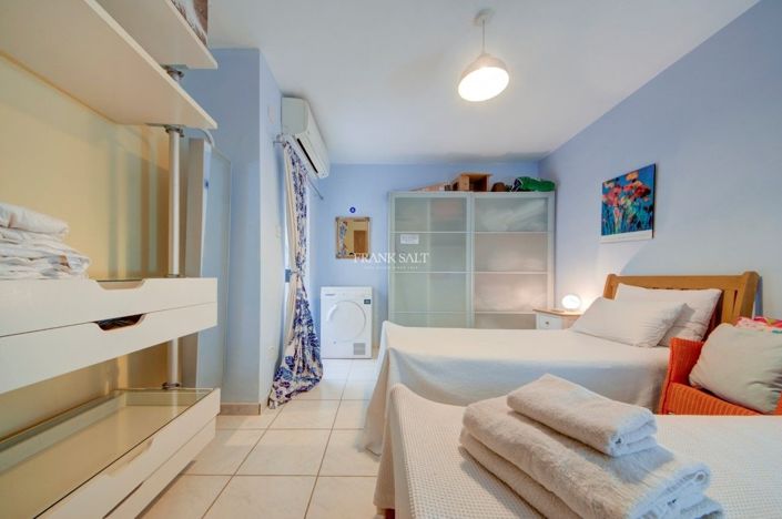 Image No.23-3 Bed Property for sale