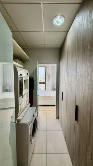 Image No.10-1 Bed Property for sale