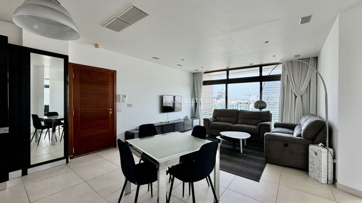 Image No.11-1 Bed Property for sale