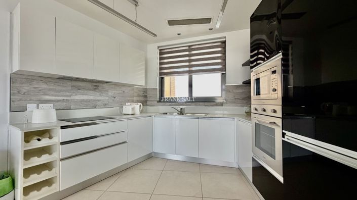 Image No.16-1 Bed Property for sale