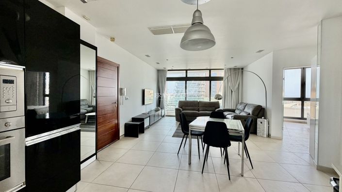 Image No.2-1 Bed Property for sale
