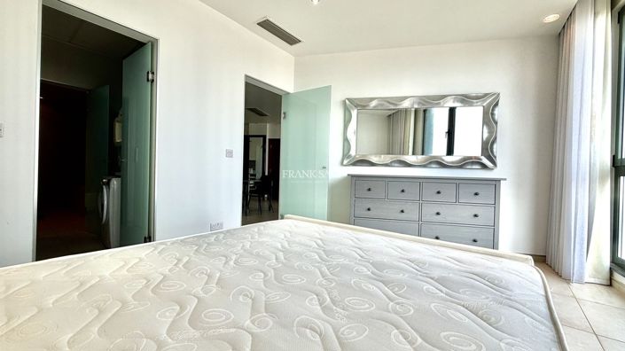 Image No.3-1 Bed Property for sale