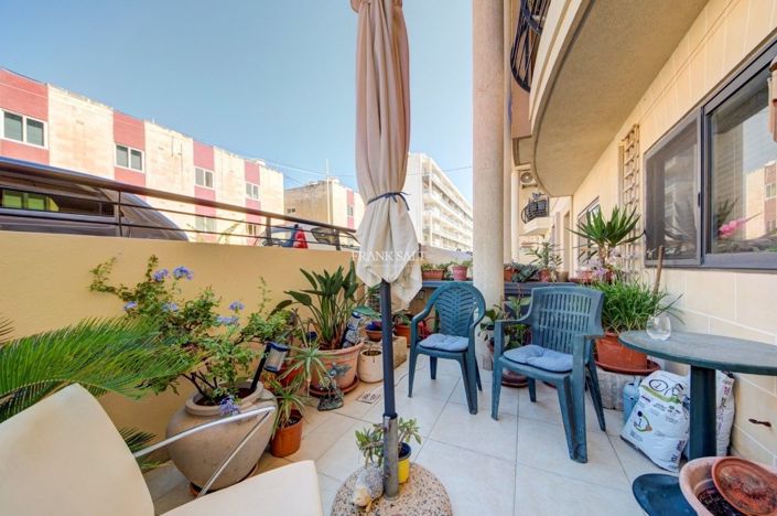 Image No.4-3 Bed Property for sale