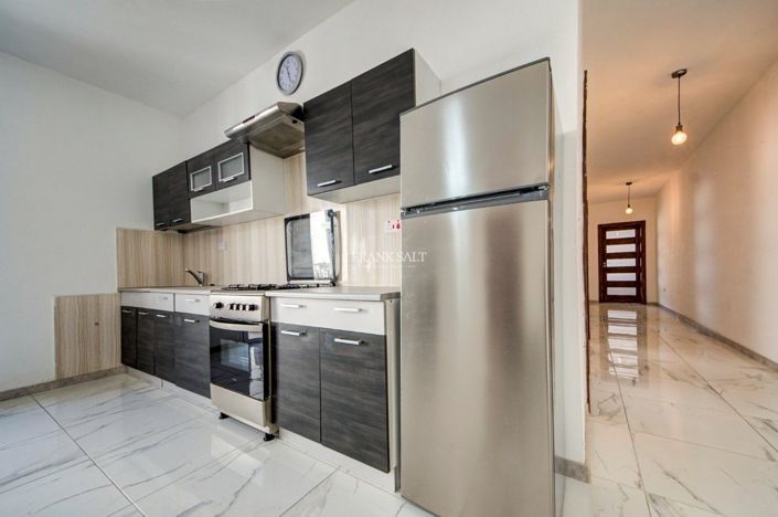Image No.4-3 Bed Property for sale