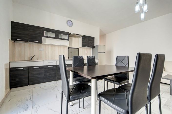 Image No.7-3 Bed Property for sale