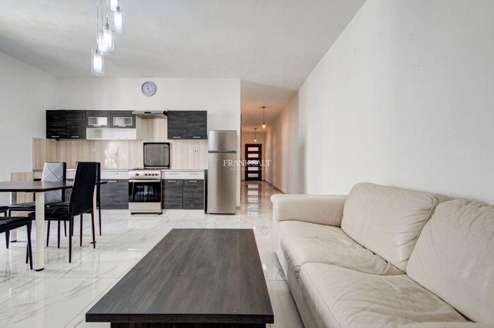 Image No.9-3 Bed Property for sale