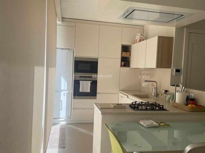 Image No.2-3 Bed Property for sale