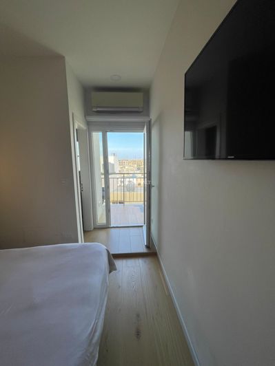 Image No.7-3 Bed Property for sale