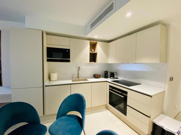 Image No.2-Propriété de 1 chambre à vendre