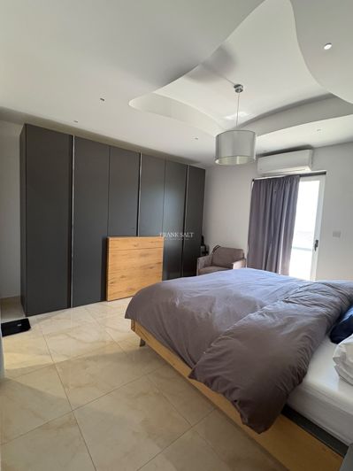 Image No.16-3 Bed Property for sale