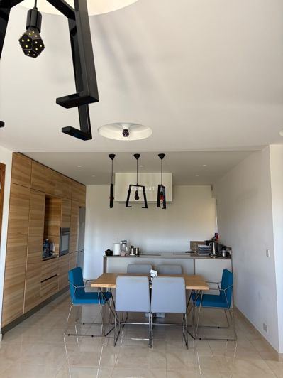 Image No.2-3 Bed Property for sale