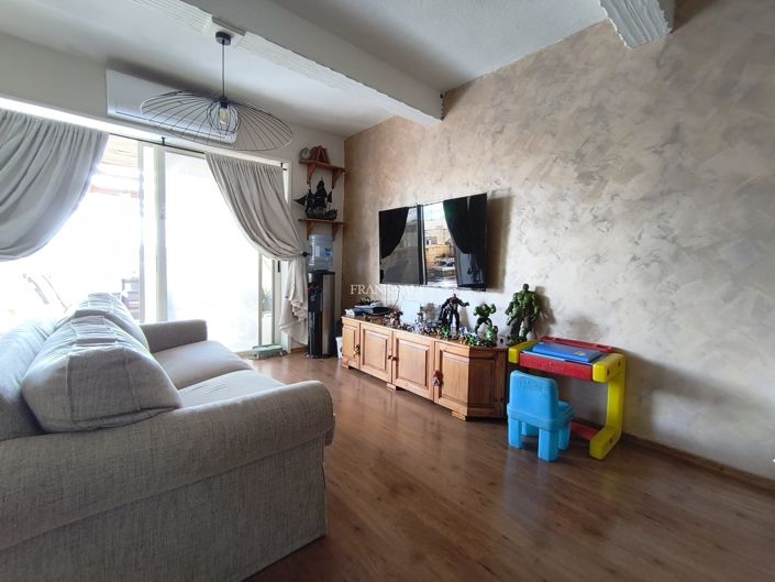 Image No.4-Propriété de 3 chambres à vendre