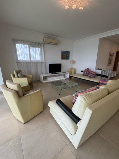 Image No.4-3 Bed Property for sale