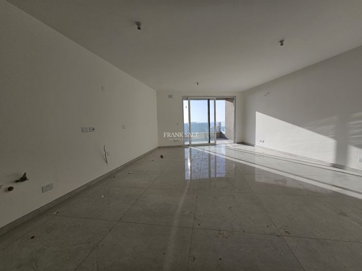 Image No.11-3 Bed Property for sale