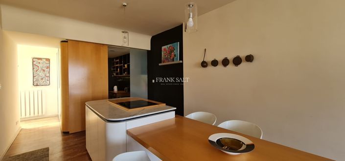 Image No.3-2 Bed Property for sale