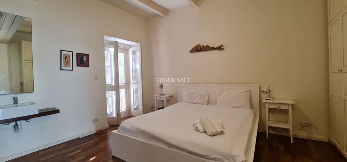 Image No.5-2 Bed Property for sale