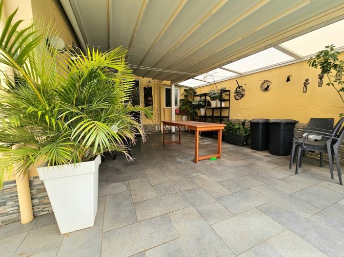 Image No.3-3 Bed Property for sale