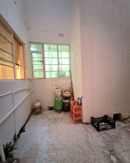 Image No.10-Propriété de 3 chambres à vendre