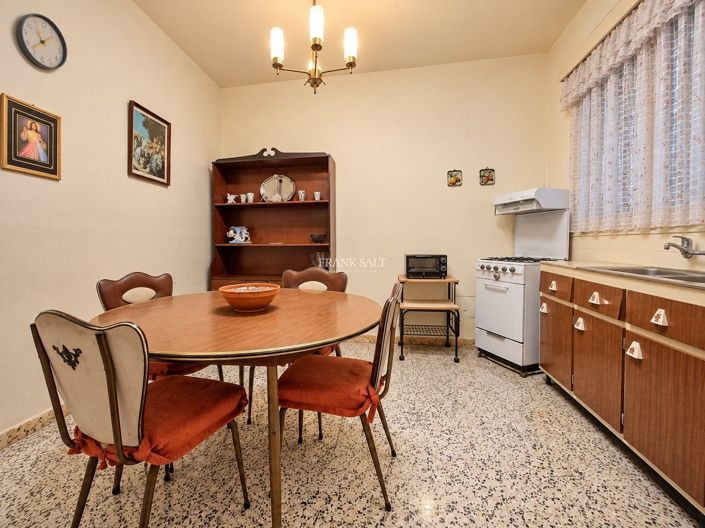 Image No.5-Propriété de 3 chambres à vendre