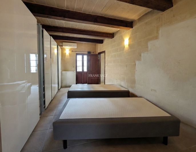 Image No.23-Propriété de 3 chambres à vendre