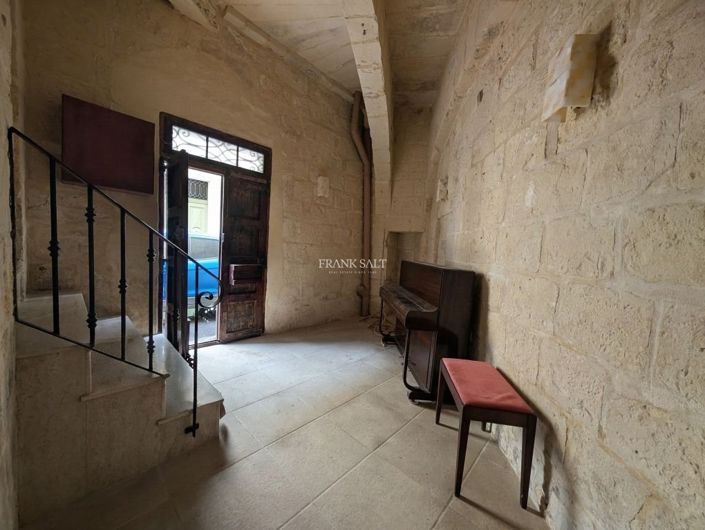 Image No.7-Propriété de 3 chambres à vendre