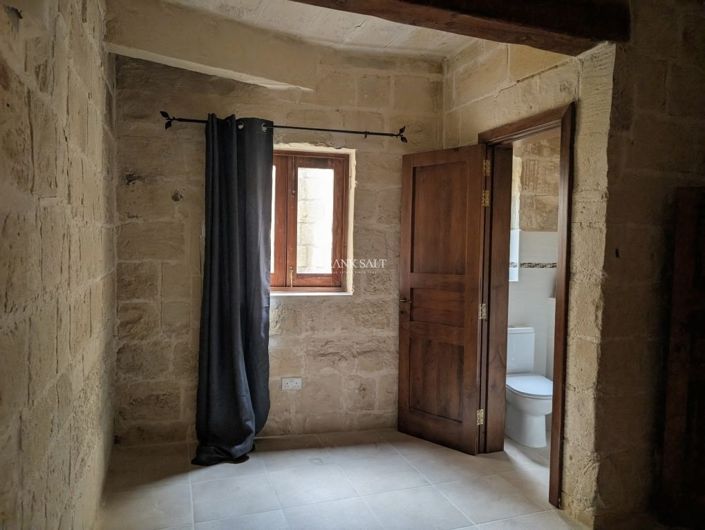 Image No.9-Propriété de 3 chambres à vendre
